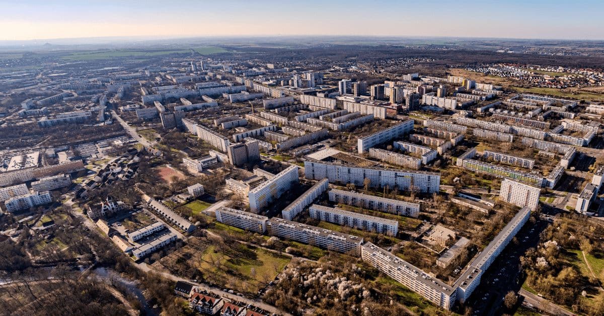 Drohnenaufnahme über Halle-Neustadt | Fotograf: Stephan Retzlaff